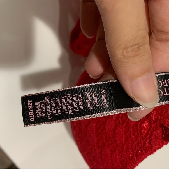 Victoria secret bombshell - Picture 5 of 5